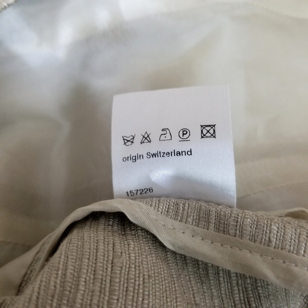 Akris Punto light tan silk 3 button side pockets blazer women's size 10 - Picture 6 of 9